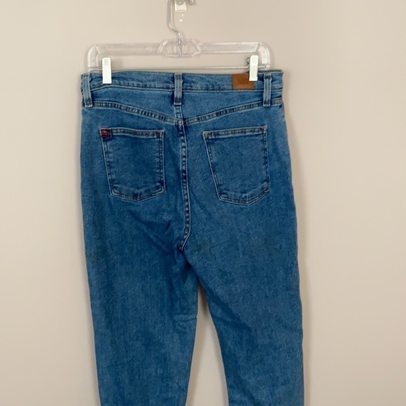 𝅺bdg Girlfriend HR Jeans - Picture 5 of 6
